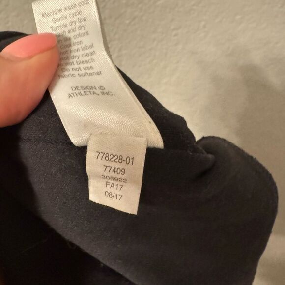 Athleta Black Mesh Leg Leggings Size XS - Picture 5 of 6